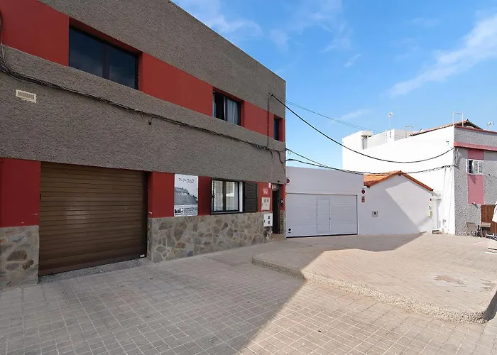 El Altillo House Moya 